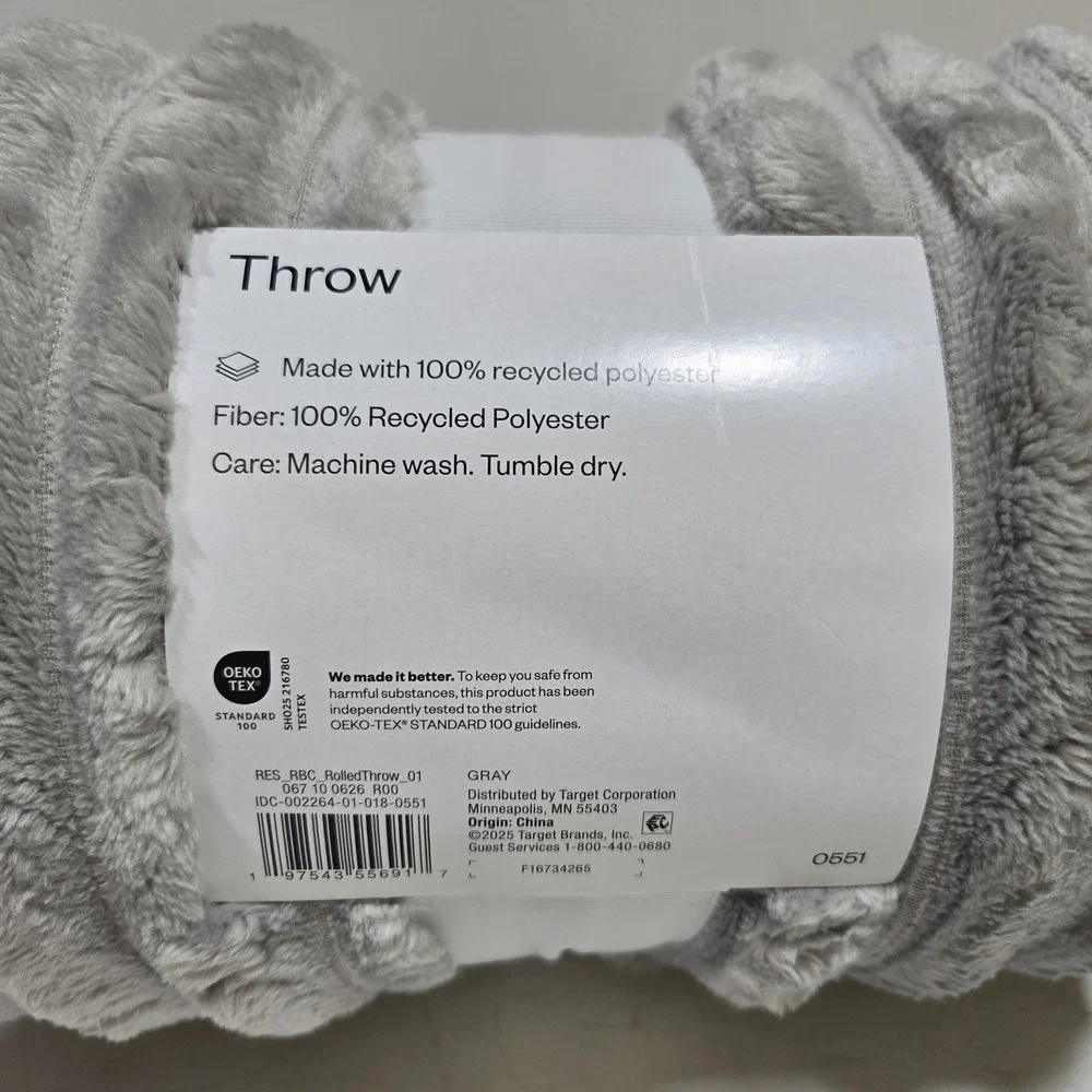 Room Essentials Throw Blanket 50x60 Gray Plush Ribbed Faux Fur Soft Cozy